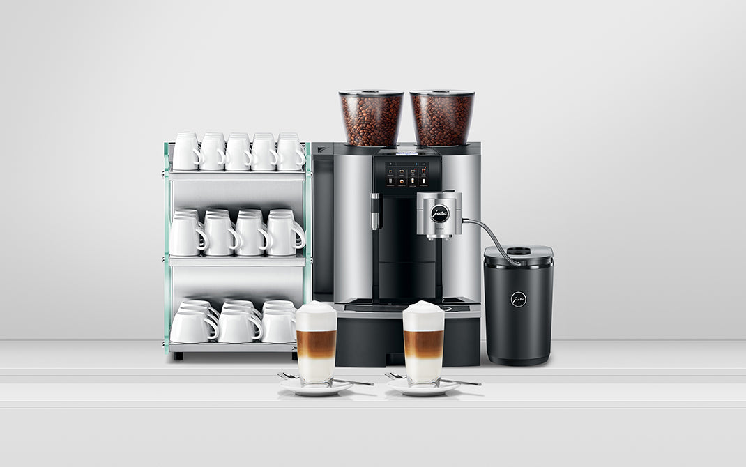 Jura GIGA X8 Prof. Kaffeevollautomat mit Wassertank