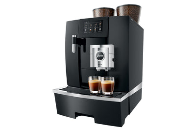 Jura GIGA X8c Prof. Kaffeevollautomat mit Festwasseranschluss