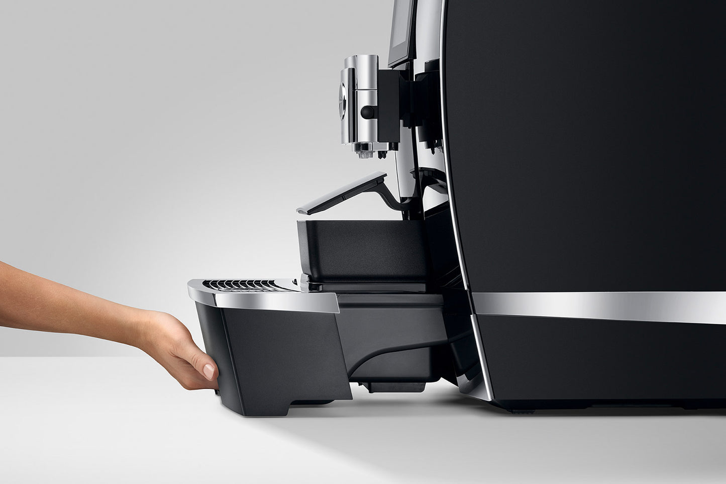 Jura GIGA X8 Prof. Kaffeevollautomat mit Wassertank